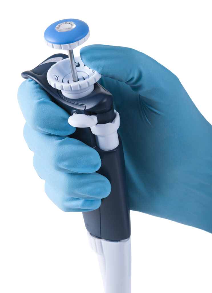 Pipeta laboratoryjna Gilson Pipetman L – ergonomiczne pipetowanie i kalibracja w laboratorium